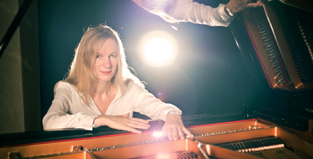 Stephanie Troscheit, Pianistin, Organistin und Komponistin aus Bad Honnef